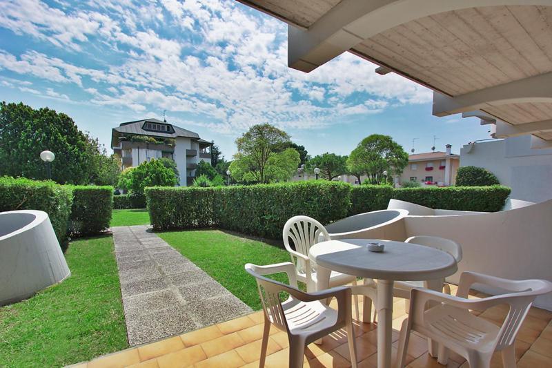 Aparthotel Ponza Lignano Sabbiadoro Exteriér fotografie