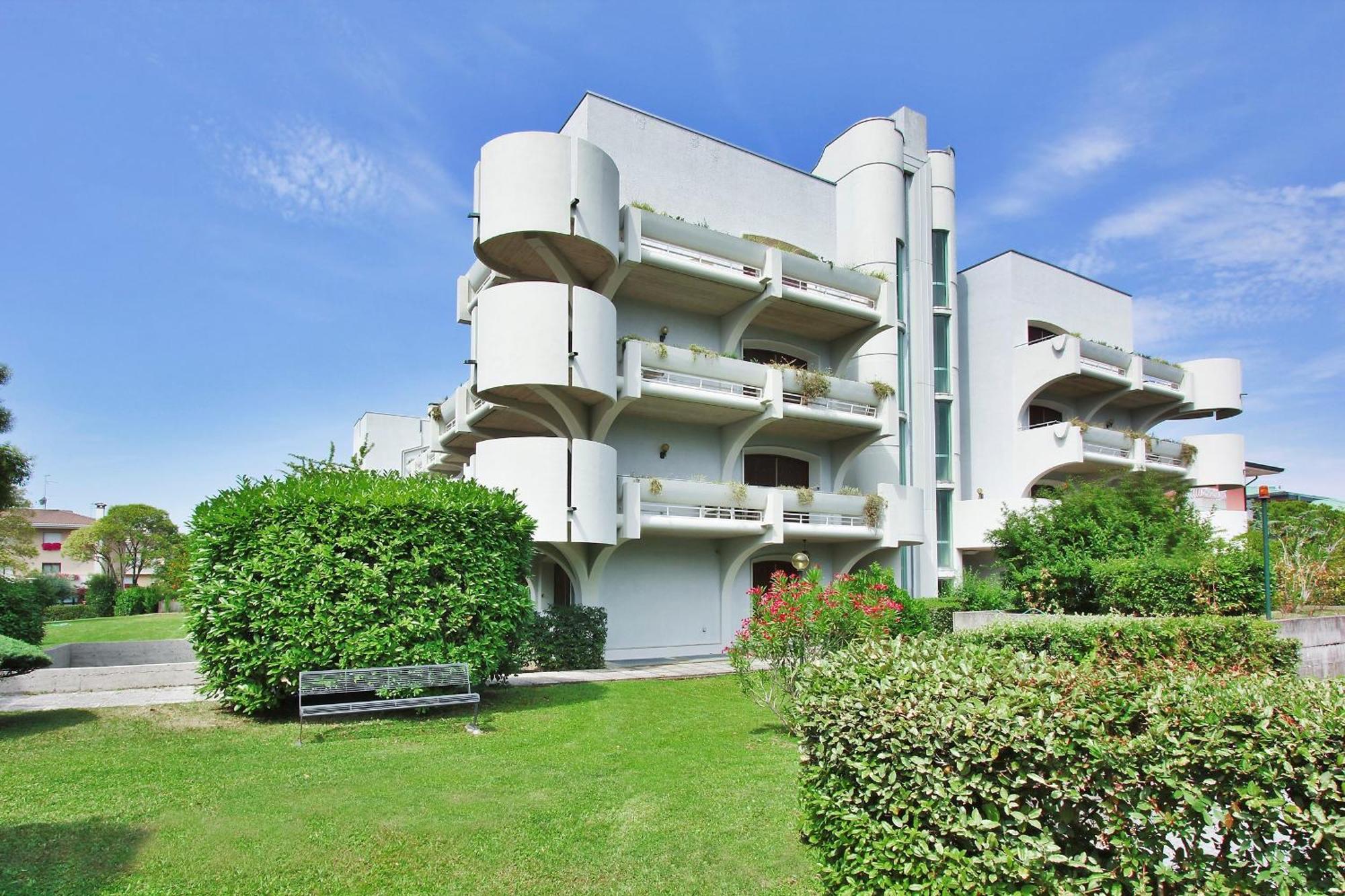 Aparthotel Ponza Lignano Sabbiadoro Exteriér fotografie